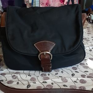 Dooney Bourke